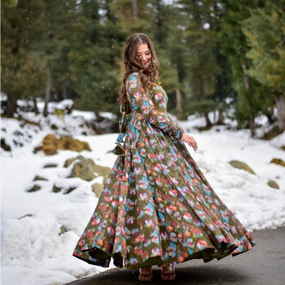 Anarkali set. Lehenga. Salwaar Kameez. Comment or message for real price.